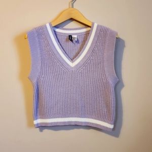 H&M purple sweater vest